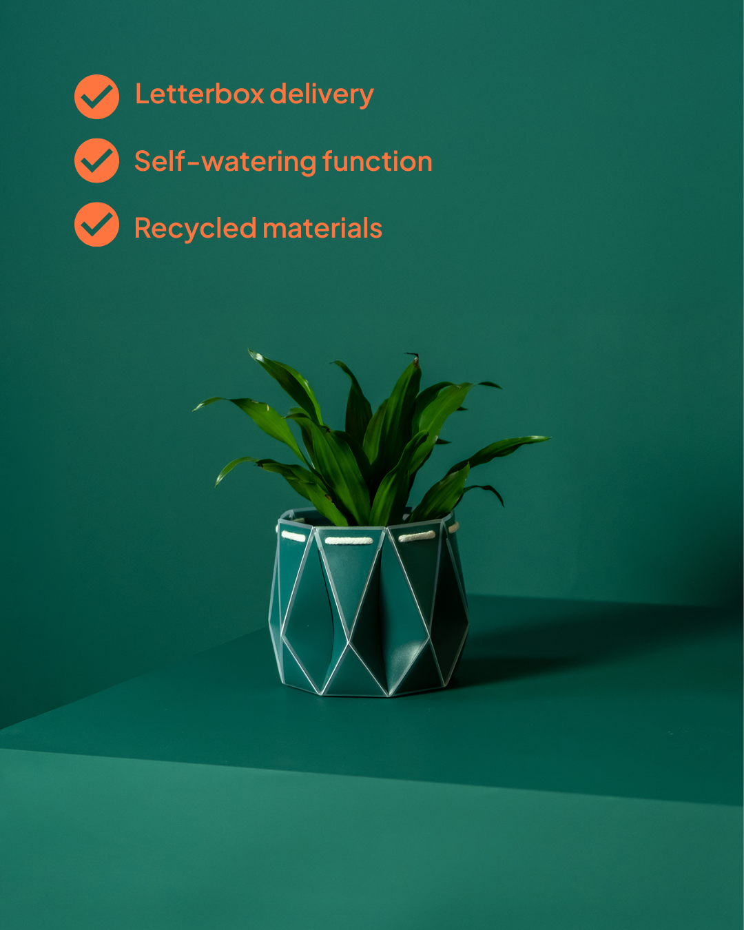 Self watering POTR Pot - Dark Teal