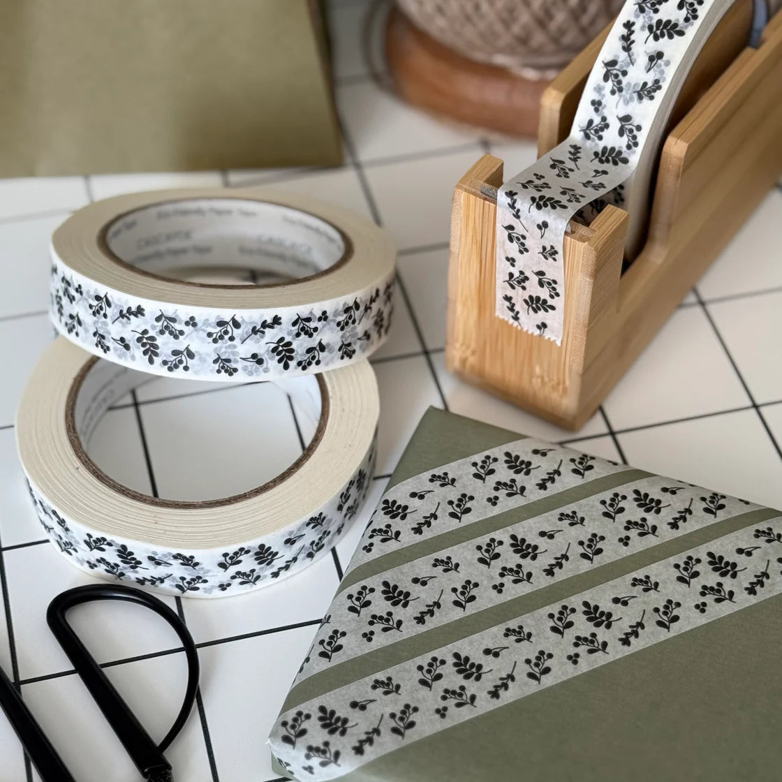 Paper Tape 24mm - Berries on White